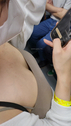 가슴골 미리보기 3