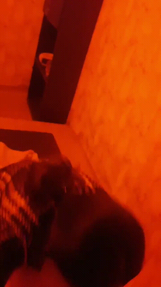 [미공개] 빨간빛 마사지방_방문열고 카운터 아줌마와 섹스_4개 미리보기 2