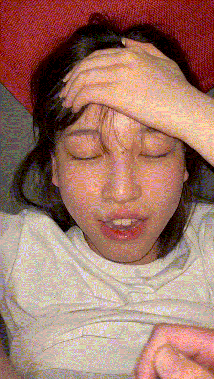 입싸받아주는 예쁘고 어린 여친_8개 풀팩 [비상계단녀] 미리보기 2