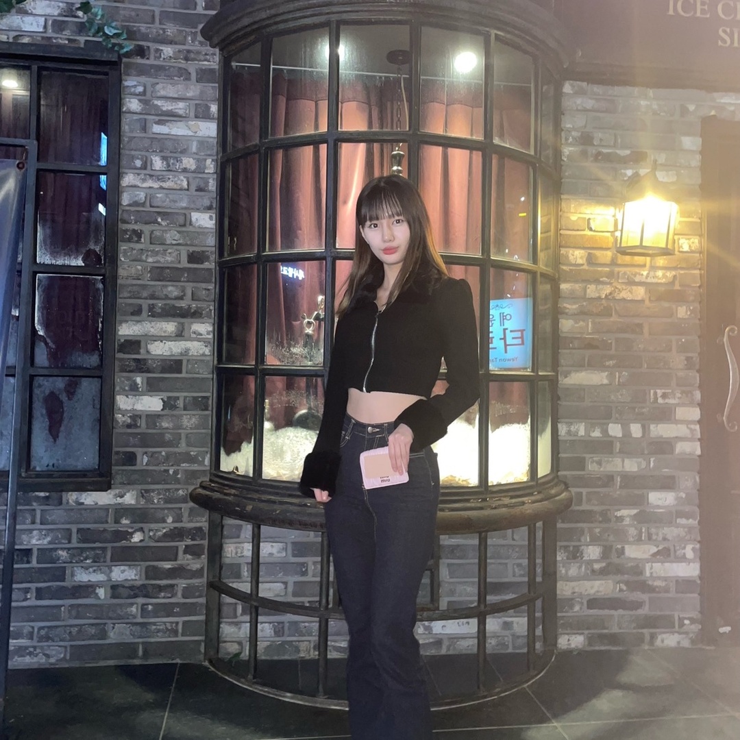 스무살 36만 틱톡커 민주꿍_똥까시 [틱톡영상/사진포함 풀팩] 미리보기 13