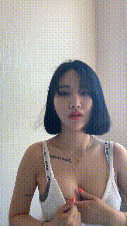 팝콘 뉴비 존예녀 [창문가 뷰_꼭지노출]1/2 미리보기 1