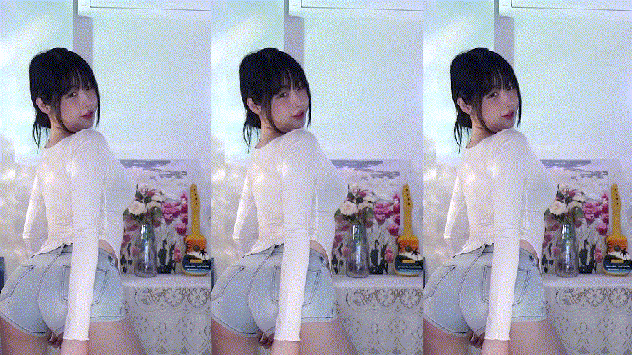 한갱 _방금자 24.11.03 댄스리액션 의상굿 미리보기 2