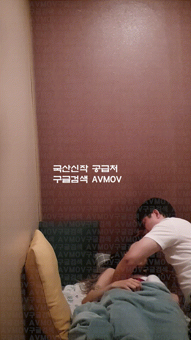 [대두남][A]아이돌급 에이스 _☆릴리☆ [X-MAS코스프레+도도하게 무표정] 미리보기 2