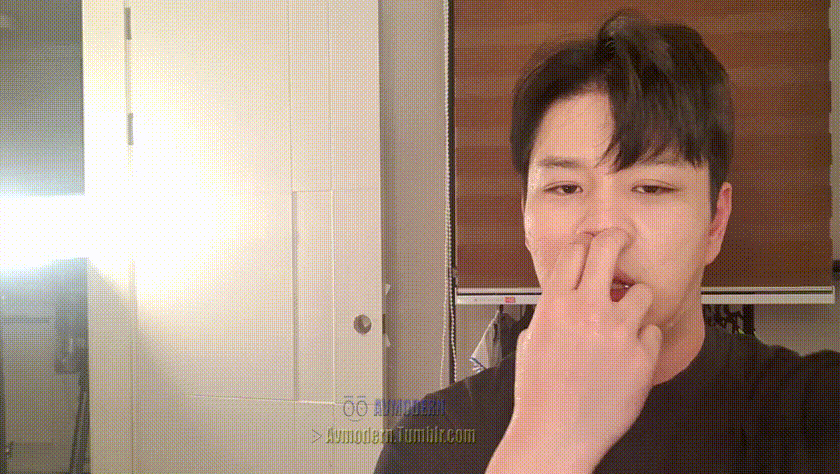 도원_보지냄새 쩌는 육덕거유녀 게스트 미리보기 2