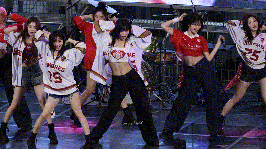 [4K] 프로미스나인 Supersonic 직캠 [송하영 누브라꼭지] 현재 삭제분 미리보기 4