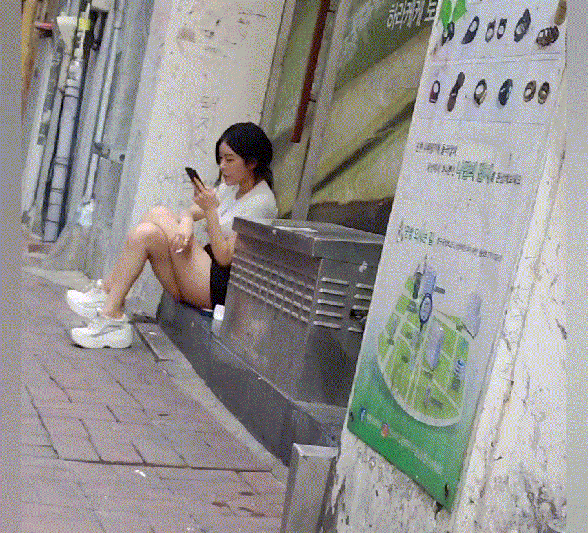 (도ㅊ) 담배꼬라문년 색기지리고 빨통까지 미리보기 1