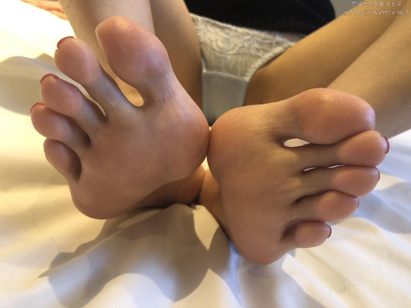 [풋] NO.51 양말벗고 빨간페티 추가샷 미리보기 11