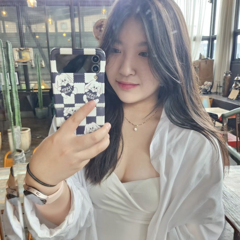 아는 여동생 노예만들기 [2명] 미리보기 3