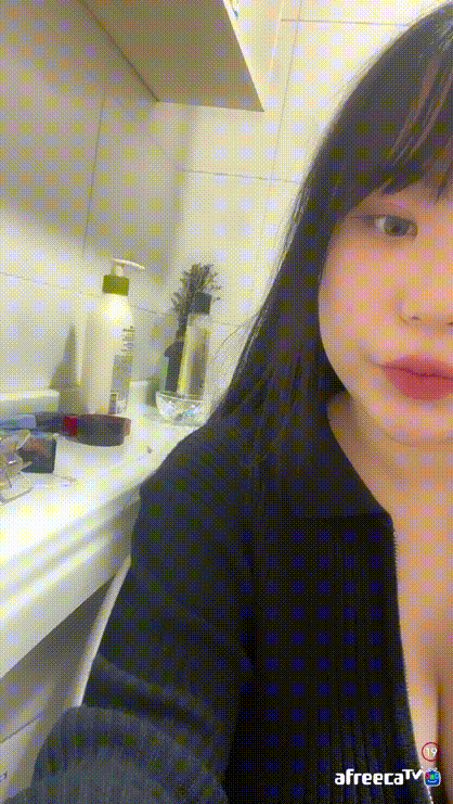 아프리카 룸미쿠_거유눕방 [창문에 비친 노출] 6V 미리보기 6