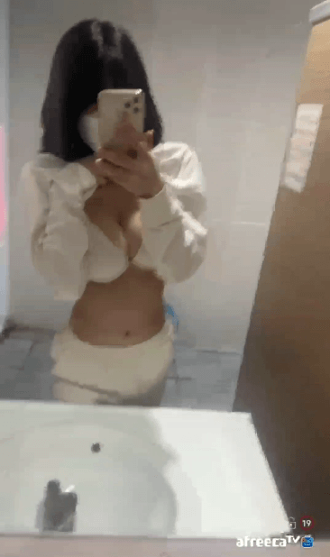 윤조이 ★ 모음집 (벗방+일상사진+틱톡 등)+스타벅스 화장실 야노 미리보기 14