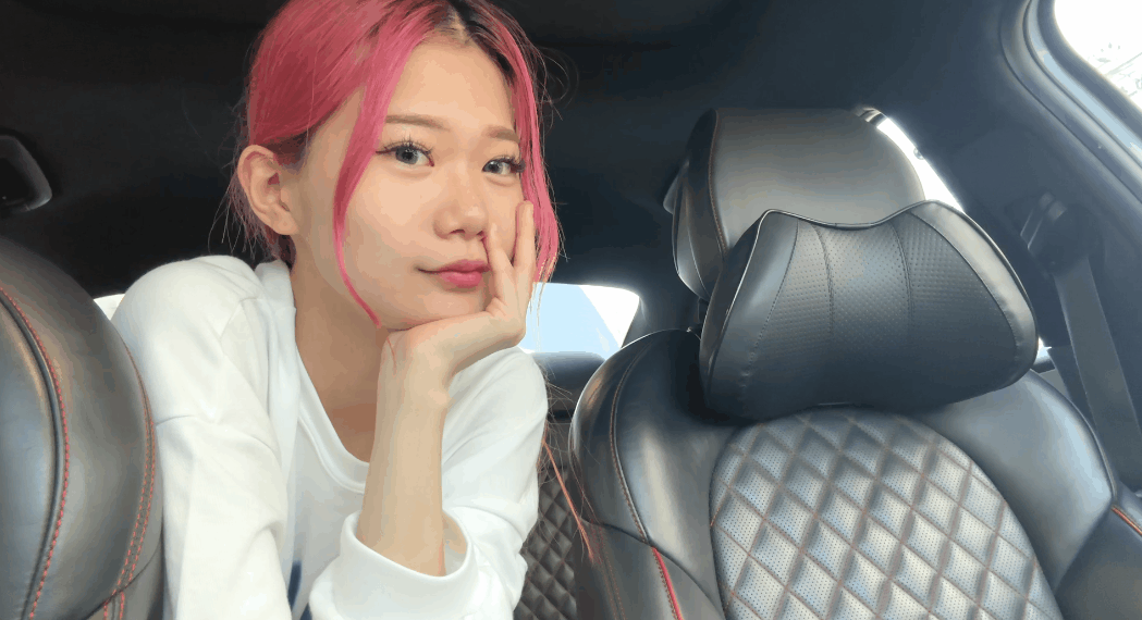 핑크머리 존예녀 아이돌 연습생 + 축구선수 카섹 유출 미리보기 2