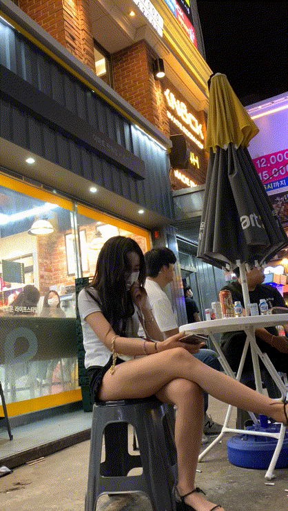 길거리 엉밑살 다리밴드녀 미리보기 2