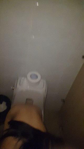 화장실 올탈 대딸녀