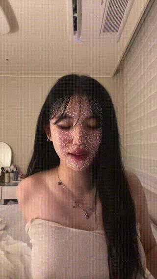 피어싱녀