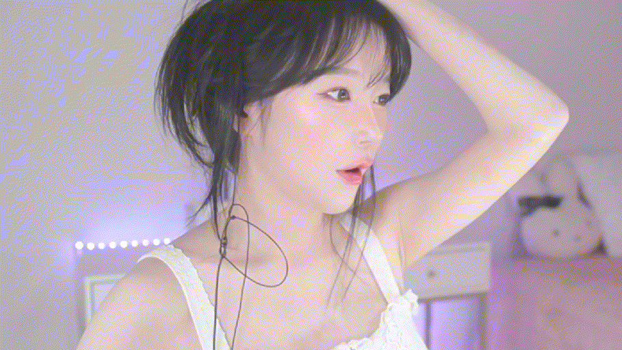 서연 raindropx_ 흰팬도끼 미리보기 1