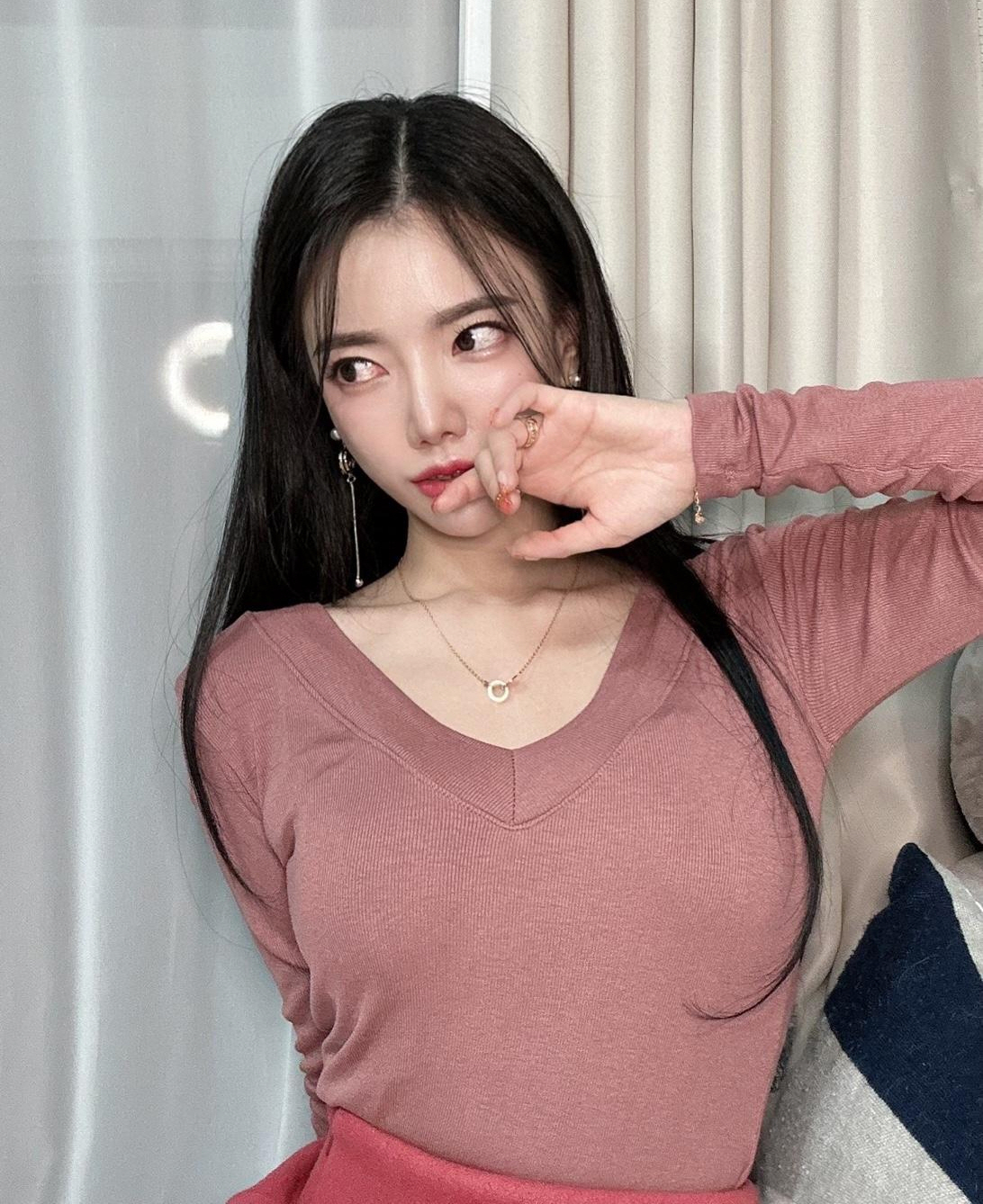 아프리카 키스마크녀_인스타 라방 [거유노출]