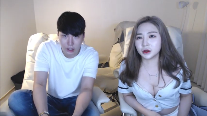 쓰따_여2게스트 찐따 빠지고 예쁜녀 팬방 2개 미리보기 4