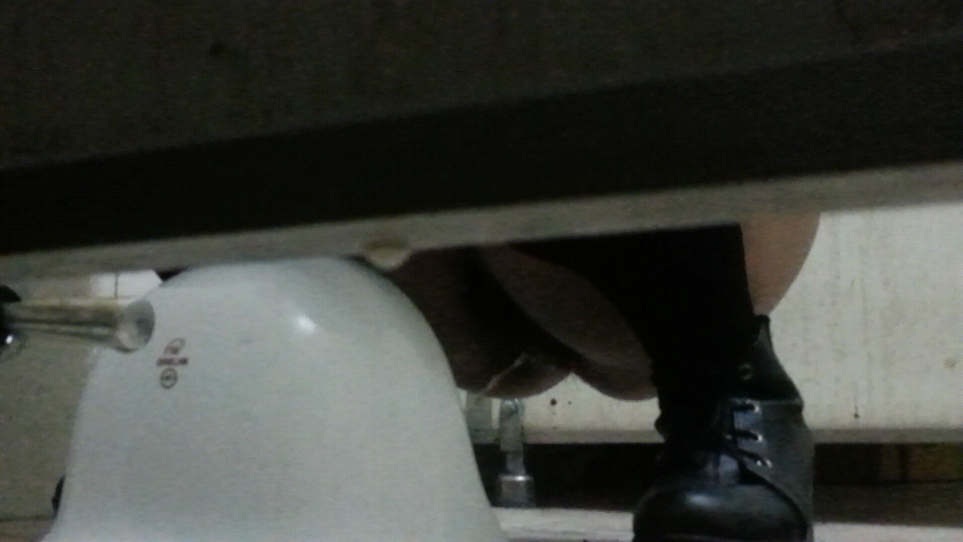 국산 횟집 장실 [틈새얼굴] 미리보기 4