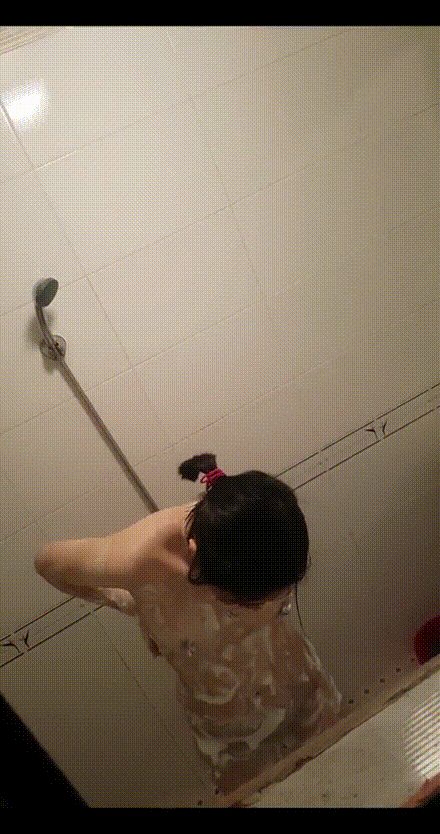 원룸 창가_샤워 안경녀 미리보기 3