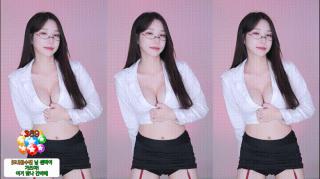 민지유_안경 오피스룩 (리액션컷)