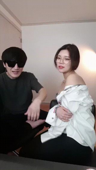 수호_안경 귀여운 게스트 100/300개 팬방