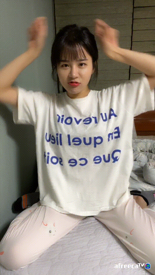 아프리카 졸귀녀_처음해보는 뒷고에 선명한 팬티.보지자국 미리보기 4