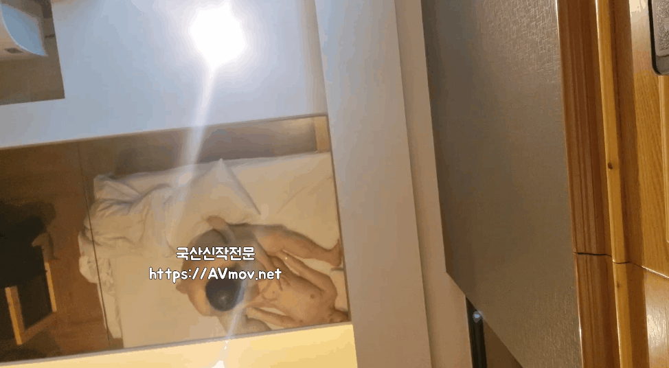 [뚱남미공개] 화장품 모델녀 [앵글 2가지버젼] 미리보기 8