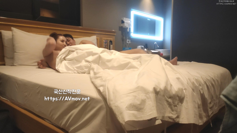 [뚱남미공개] 화장품 모델녀 [앵글 2가지버젼] 미리보기 10