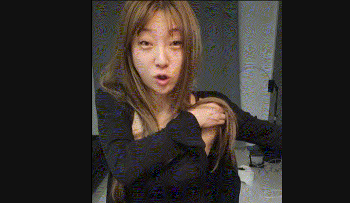 아프 순간 꼭노