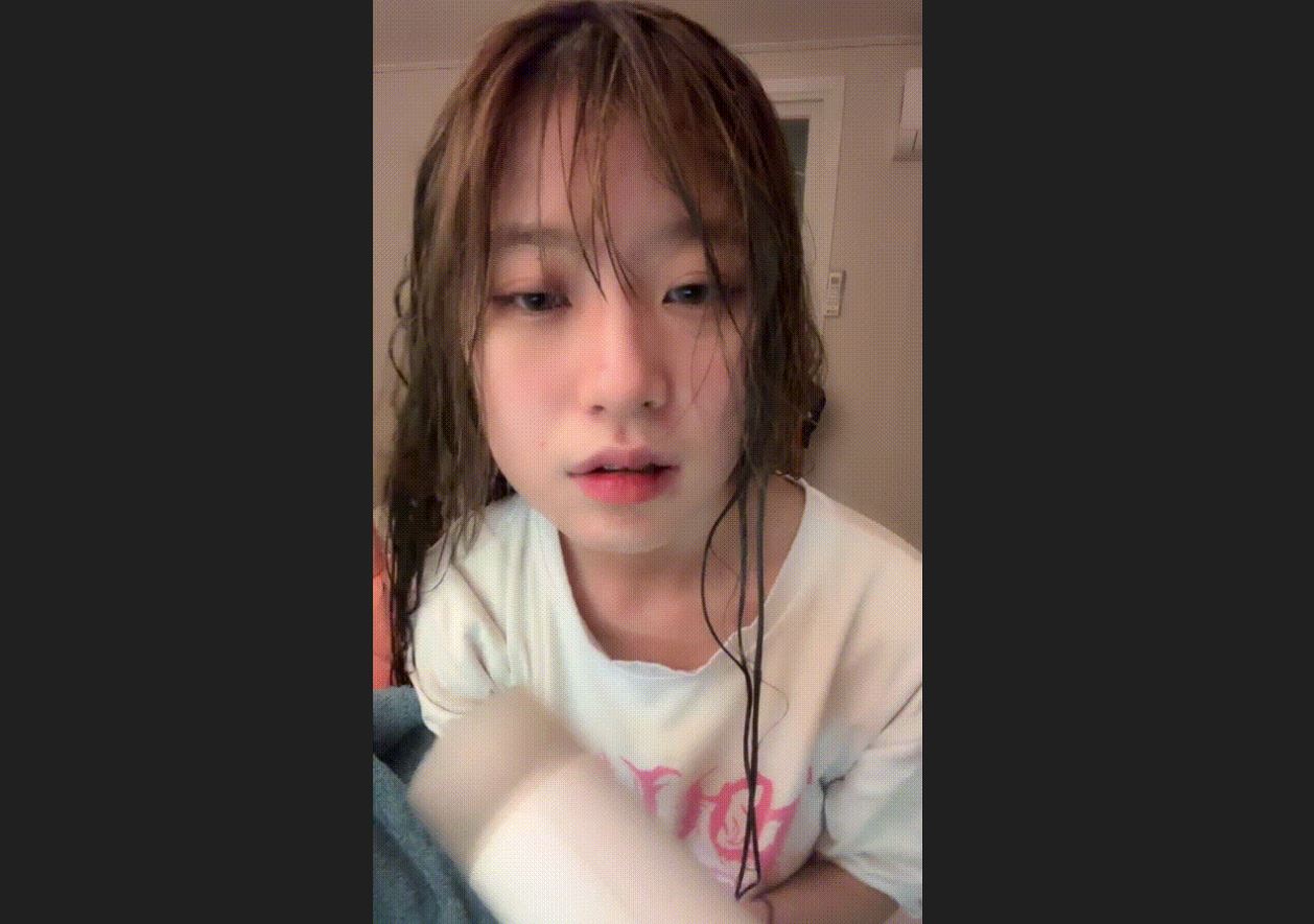 망뜌_25.01.11 머리감으면서 젖가슴노출