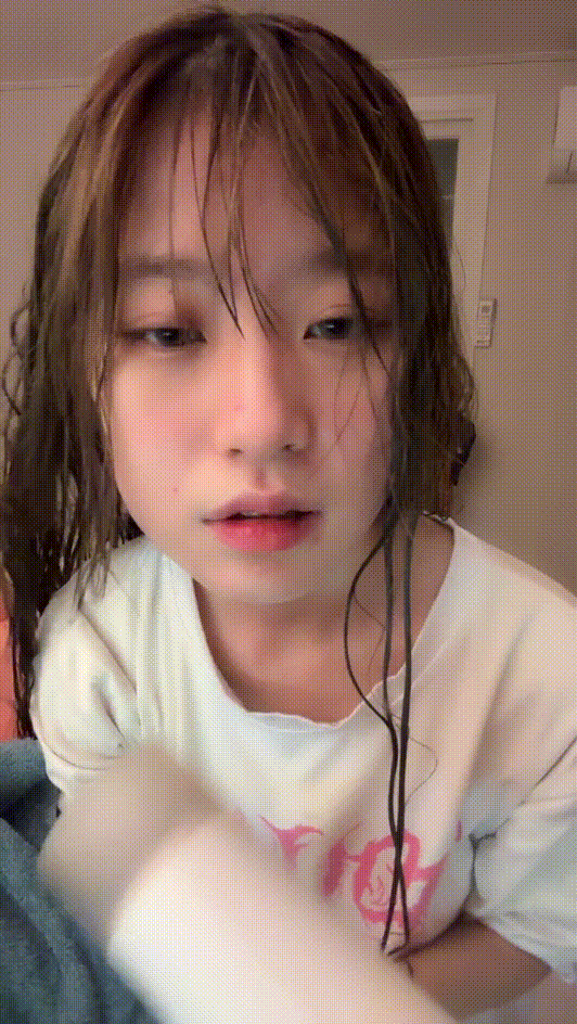 망뜌_25.01.11 머리감으면서 젖가슴노출 미리보기 7