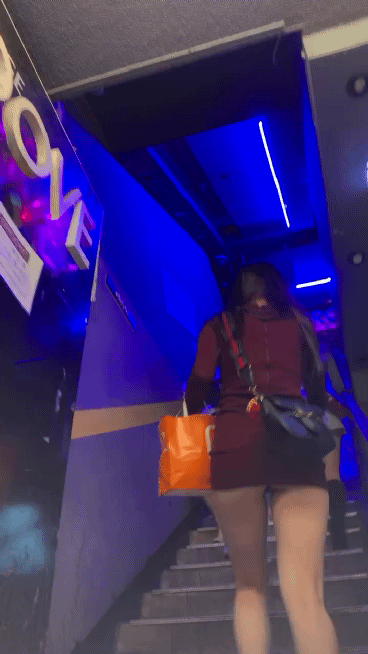 [업스레젼드]_홍대 짧은 똥고치마 미리보기 3