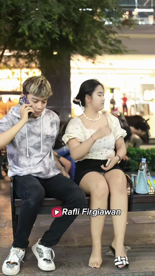 육덕녀_신발 몰래 숨기기 [팬티] 미리보기 3