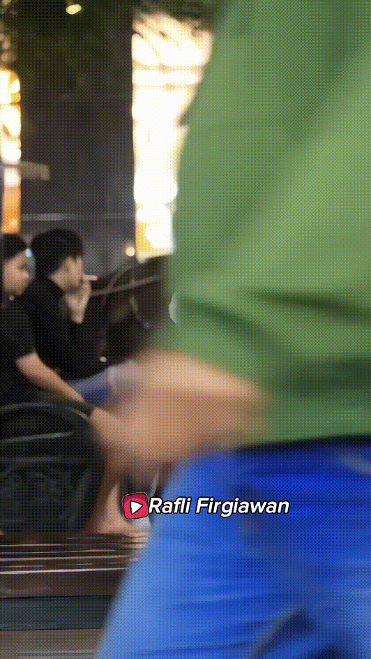 육덕녀_신발 몰래 숨기기 [팬티] 미리보기 4