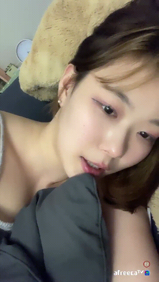 아프리카 나락_개인방송 4v [비키니.꼭툭튀] 미리보기 8