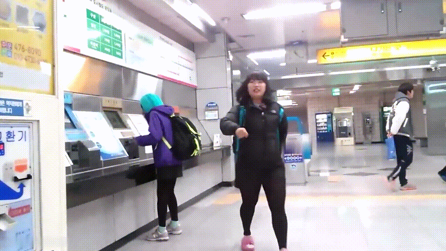 한국화장실 [백보녀들+지하철 얼굴확인] 합본_21분 미리보기 13