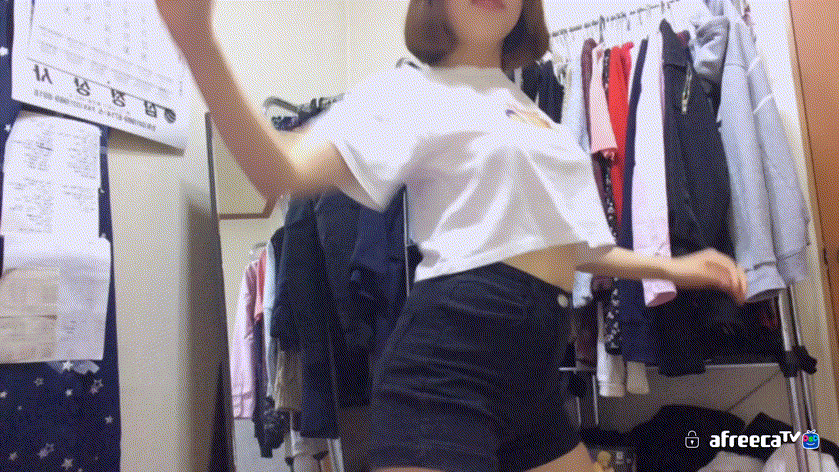 노브라로 춤추다 막판에 필받고~꼭지노출_아프리카 미리보기 2