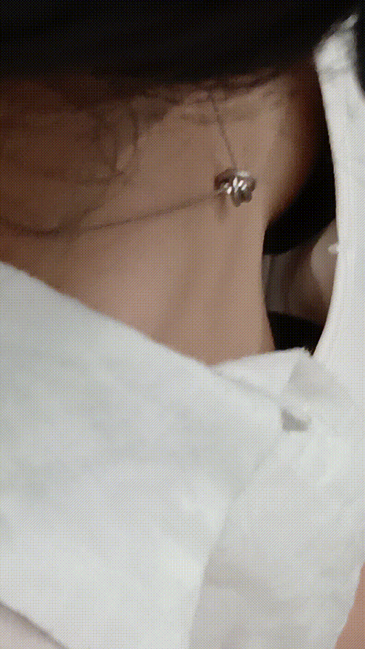 신작직촬_지하철 가슴골녀 4v 미리보기 3