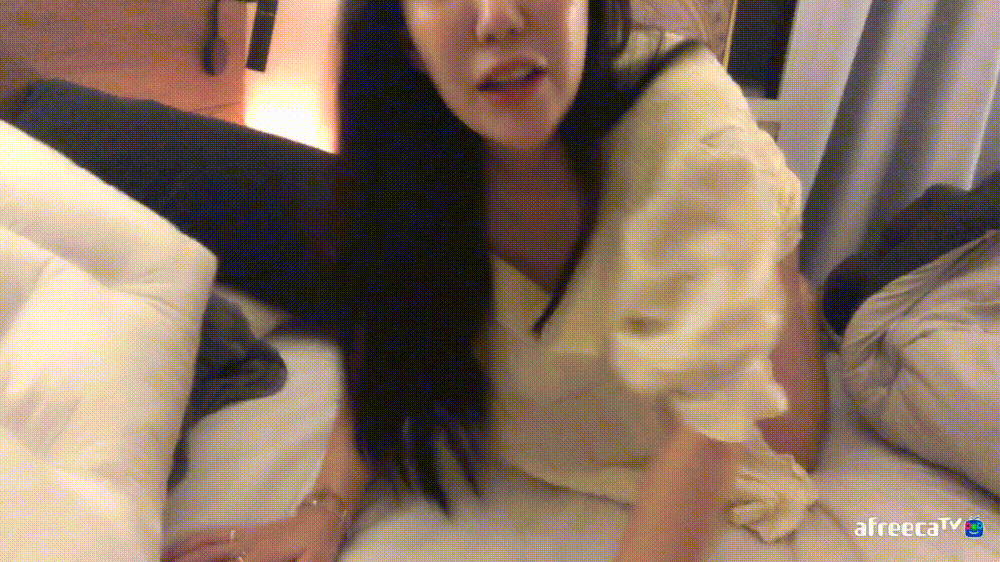 아프리카 쥬시_침대 위 꼭지노출 [다수노출] 미리보기 5