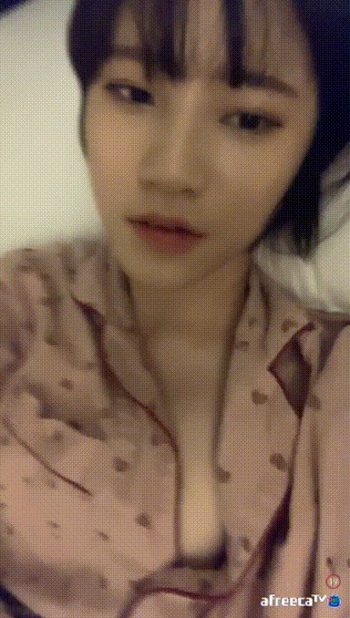 아프리카 BJ참이나_ 200개 팬방 육덕찐참젖 노출 _3개작 미리보기 2