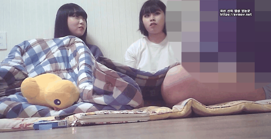 ⭐️갑딸남 섹스 시리즈 4탄⭐️ 담배사주고 존예녀 / 육덕 글래머년 2:1로 돌려먹기 미리보기 2