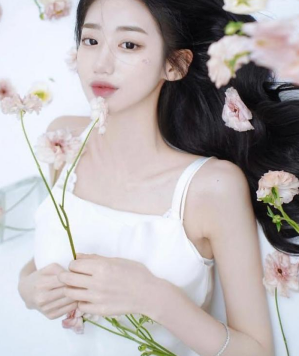 ⭐️스타벅스 조건녀_[풀버젼] 40만 인플루언서 아이돌출신녀 미리보기 12