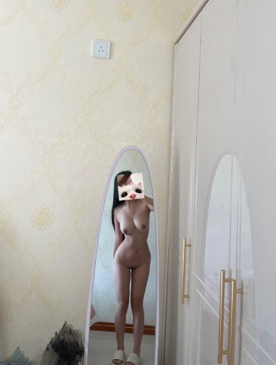 짐인이_자위노출녀 미리보기 9