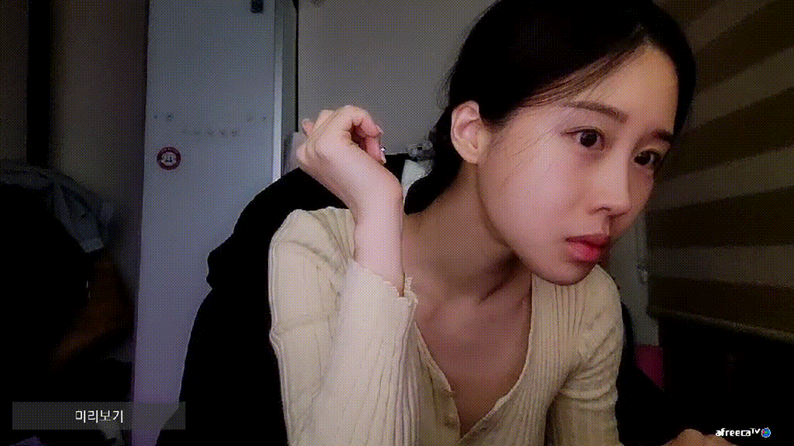 일명 클럽녀:존예BJ 노템 첫방송_꼭툭튀 2V 미리보기 2