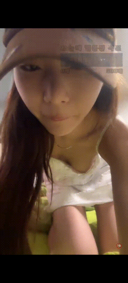 보킹_어리고 귀여운 얼굴의 05년생 베이글녀 미리보기 1367