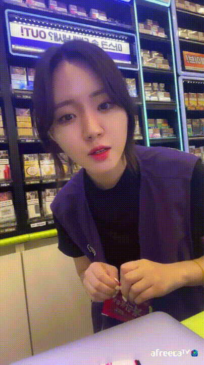 보킹_어리고 귀여운 얼굴의 05년생 베이글녀 미리보기 713