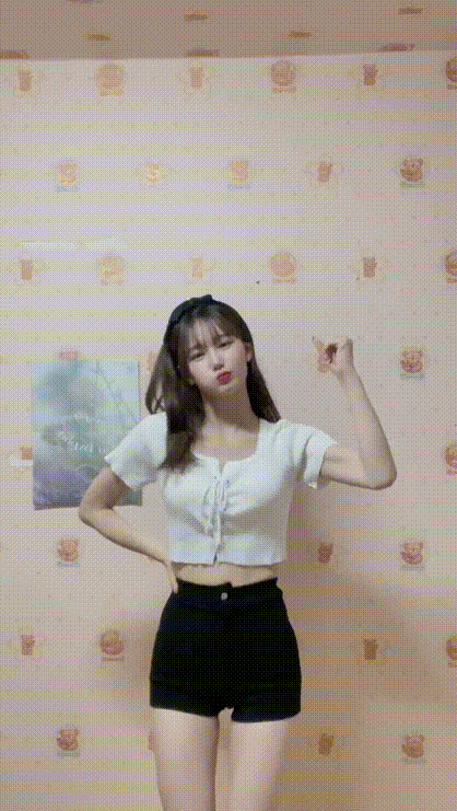 스무살 36만 틱톡커 민주꿍_똥까시 [틱톡영상/사진포함 풀팩] 미리보기 4