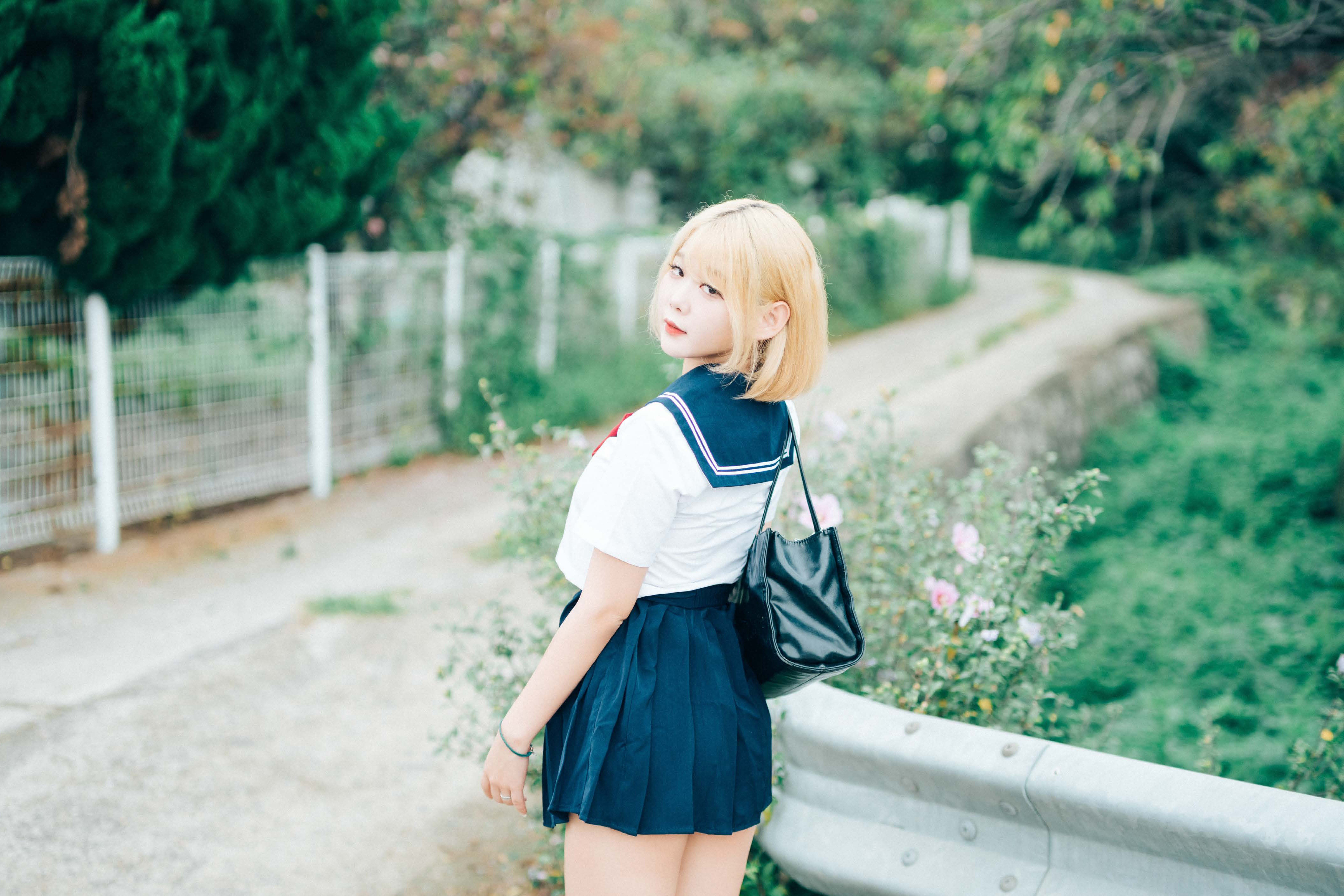 신작화보 ✨ Haivia Zia (지아)_Summer Memories