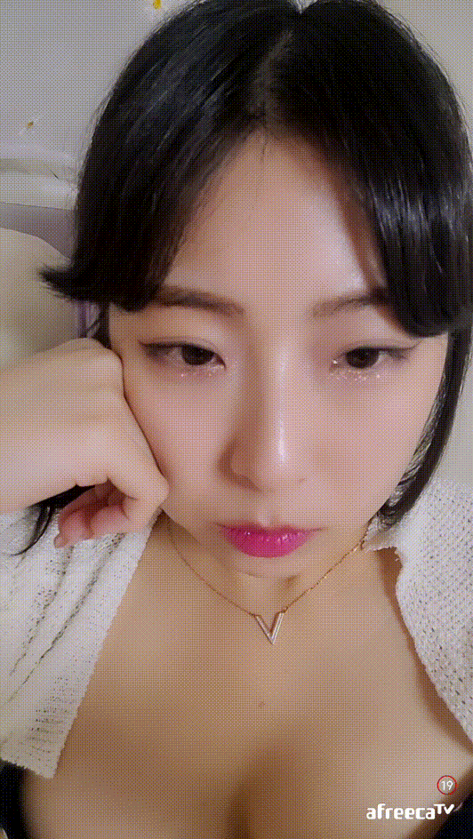 보킹_어리고 귀여운 얼굴의 05년생 베이글녀 미리보기 1378