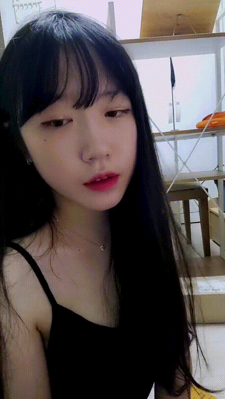 히콕 [갱이]_아프리카 꼭지노출/팬티벗기 [올노 영정] 4V 미리보기 2